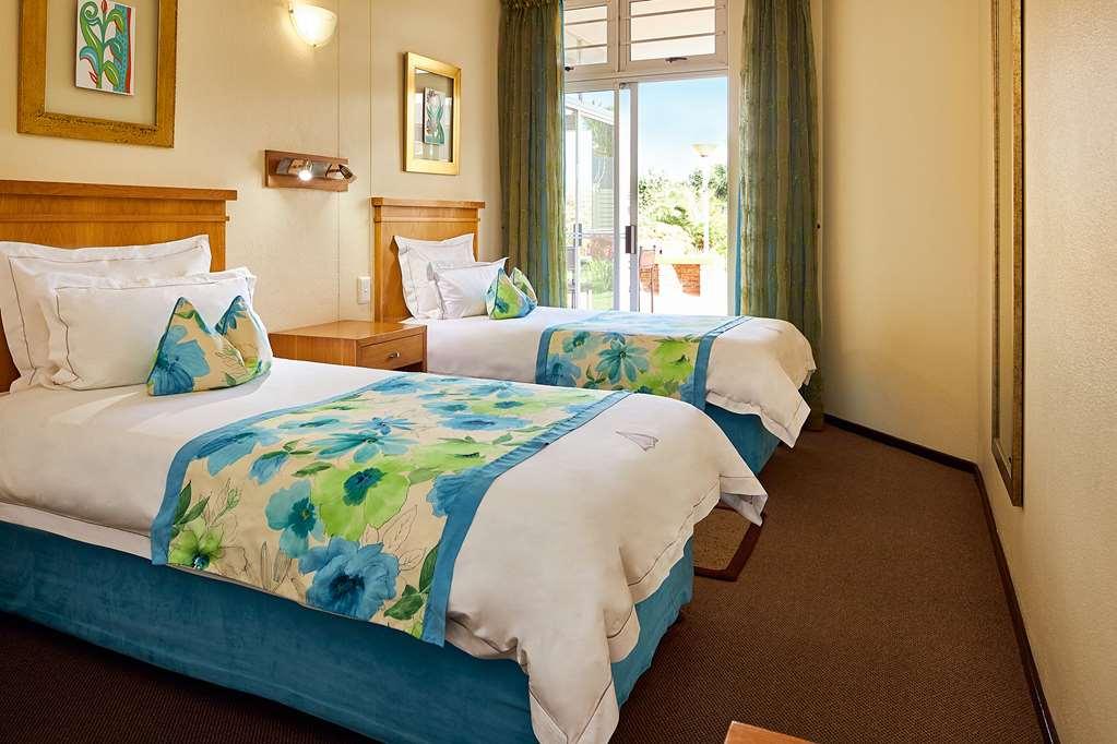 First Group La Cote D'Azur Hotel Margate Room photo