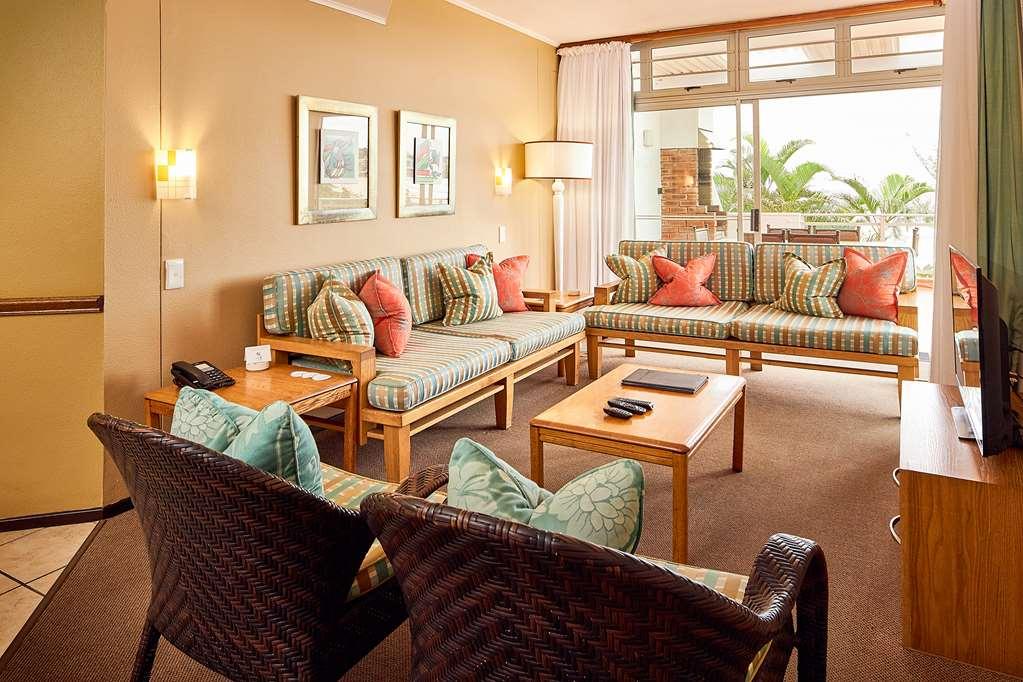 First Group La Cote D'Azur Hotel Margate Room photo